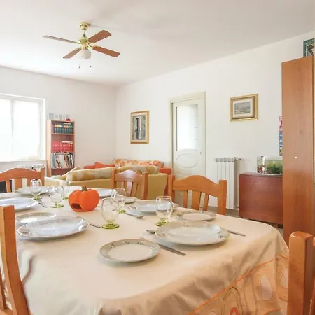 Apartment Three-bedroom In Briatico