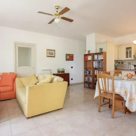 Three-bedroom In Briatico