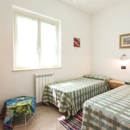 Three-bedroom In Apartment